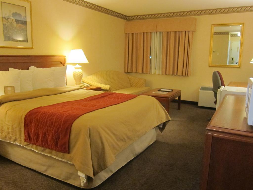 Comfort Inn Meadowvale Mississauga Exteriér fotografie