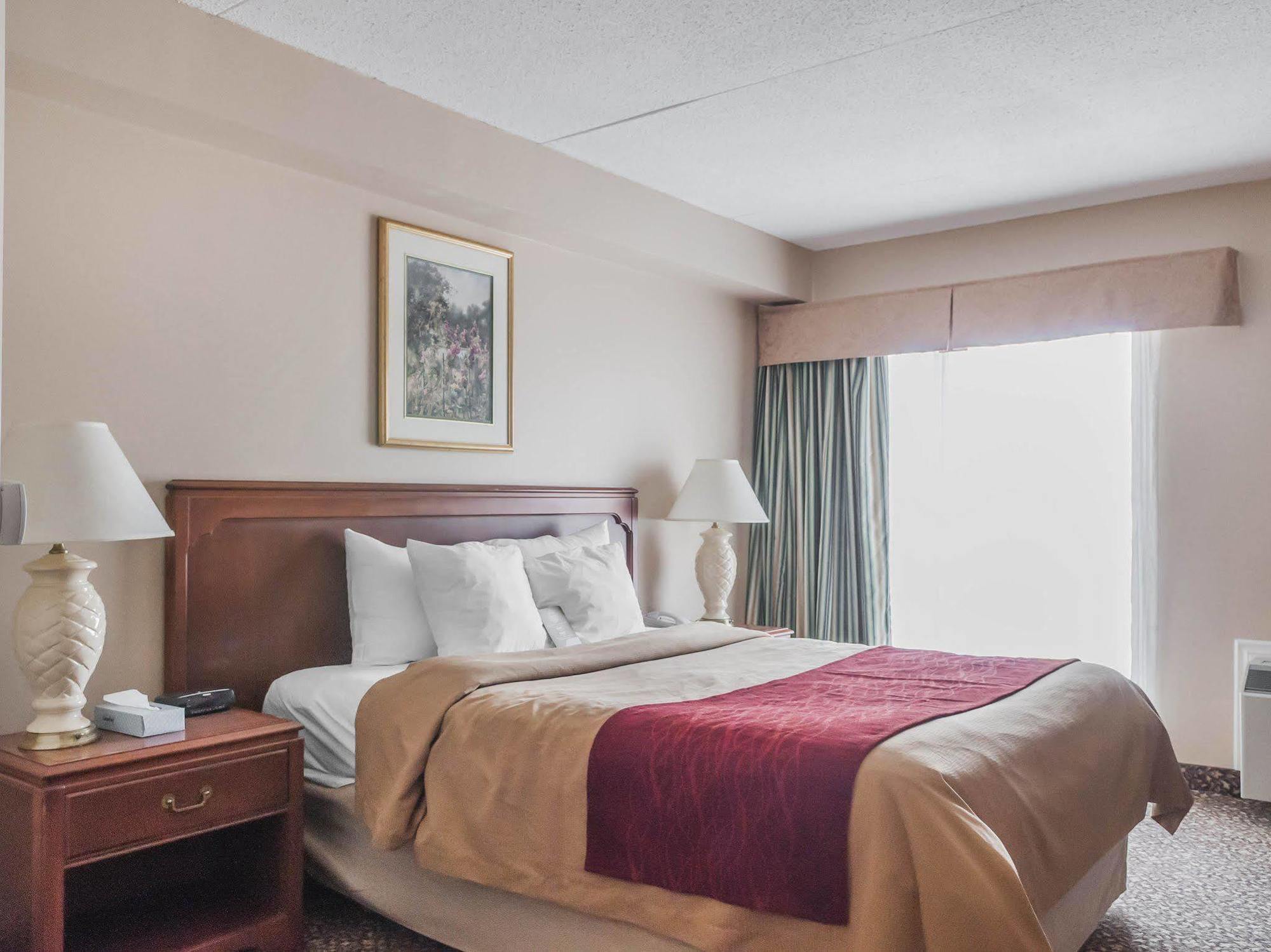 Comfort Inn Meadowvale Mississauga Exteriér fotografie