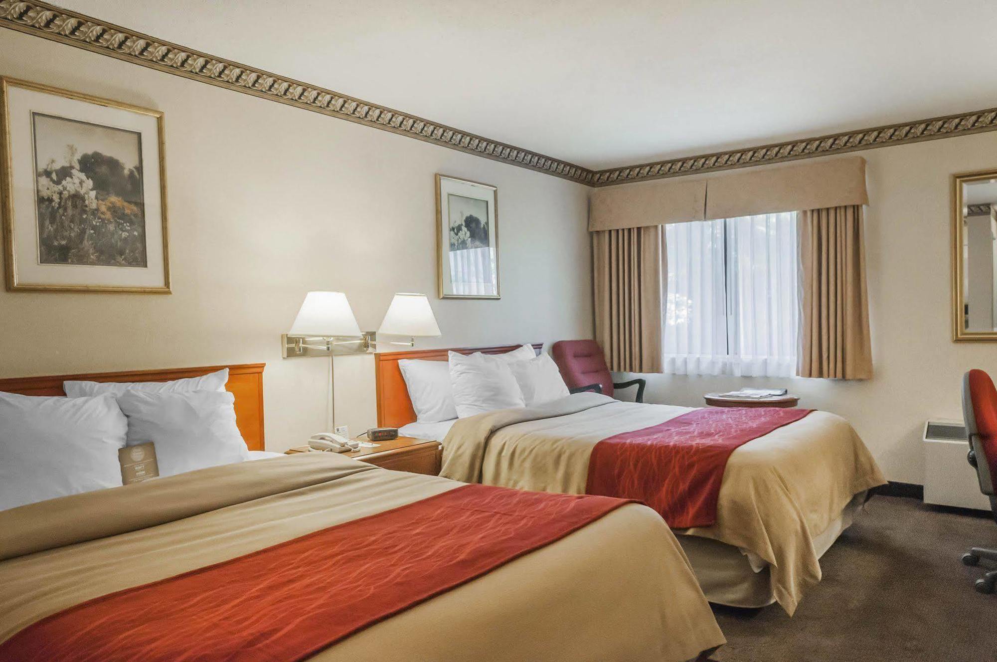 Comfort Inn Meadowvale Mississauga Exteriér fotografie