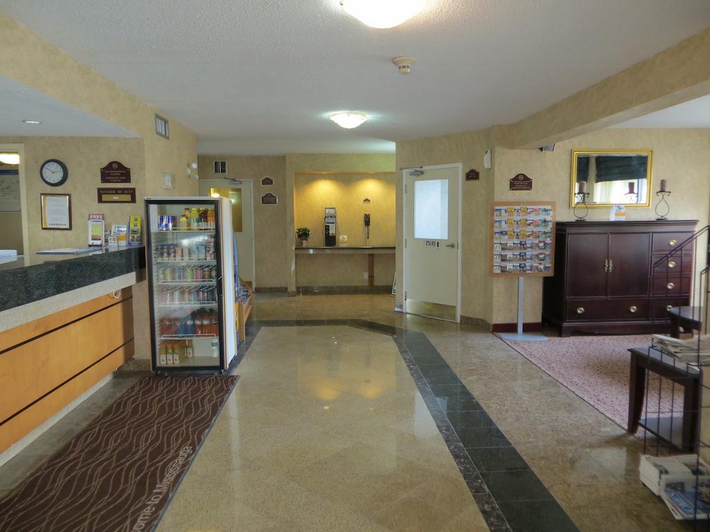 Comfort Inn Meadowvale Mississauga Exteriér fotografie